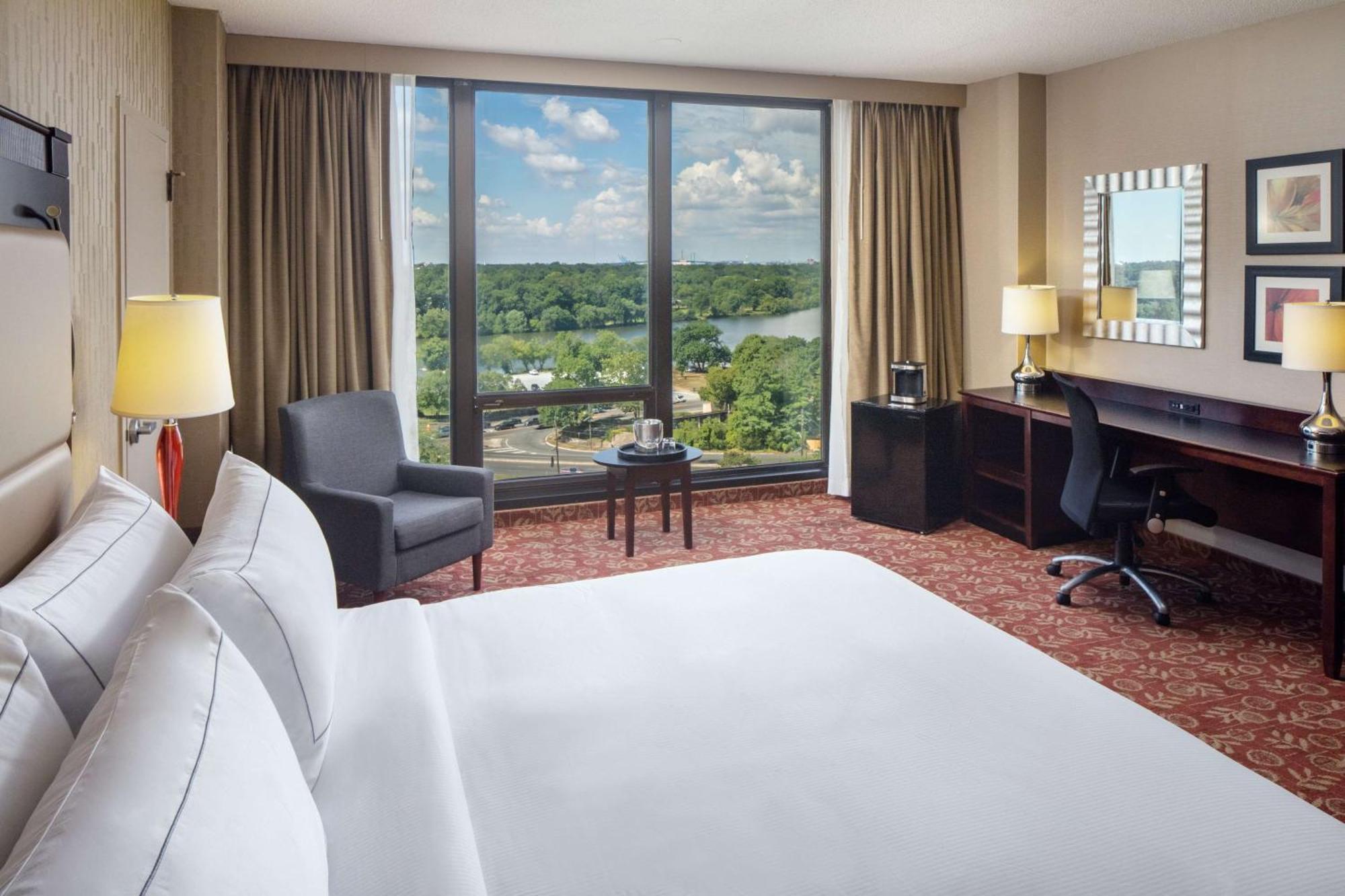Doubletree By Hilton Cherry Hill Philadelphia Exterior photo
